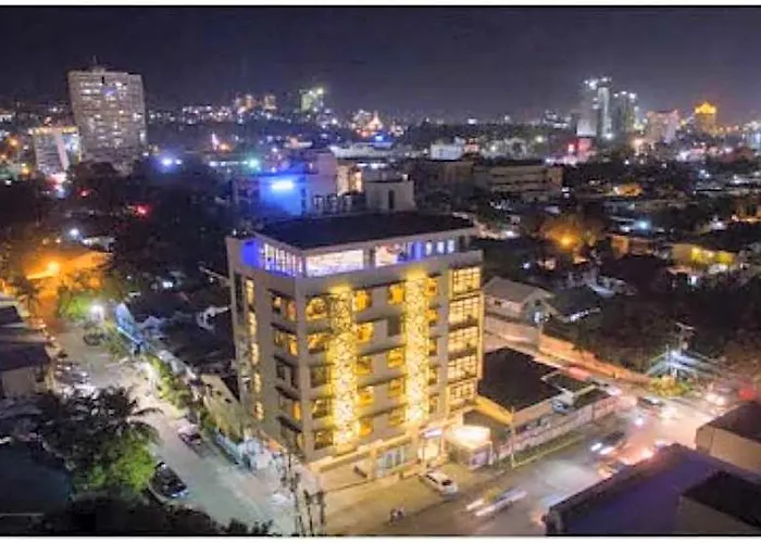 Uptown 5* Cebu Stadt